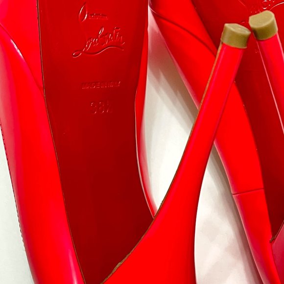 Christian Louboutin Pumps- Size 38.5 - Picture 7 of 8